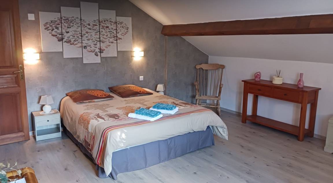 20 M² Chambre D'hôtes ∙ 2 Chambres ∙ 4 Personnes - Foix