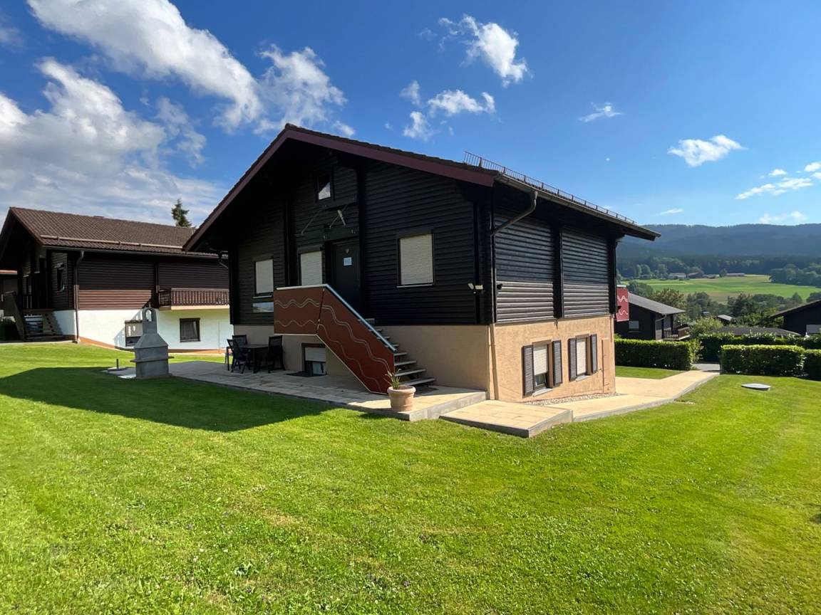 75 M² Ferienhaus ∙ 4 Schlafzimmer ∙ 10 Gäste - Furth im Wald
