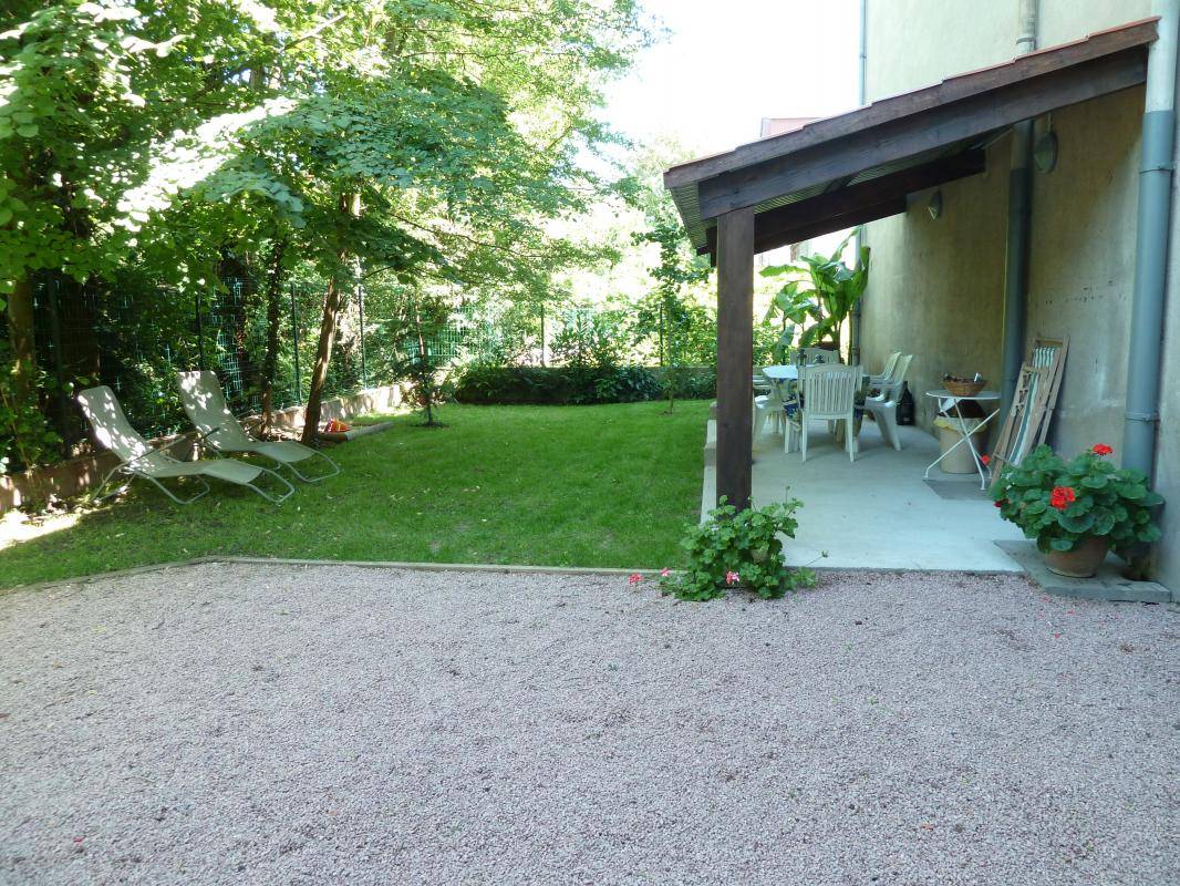 74 m&sup2; G&icirc;te 2 Schlafzimmer 4 G&auml;ste