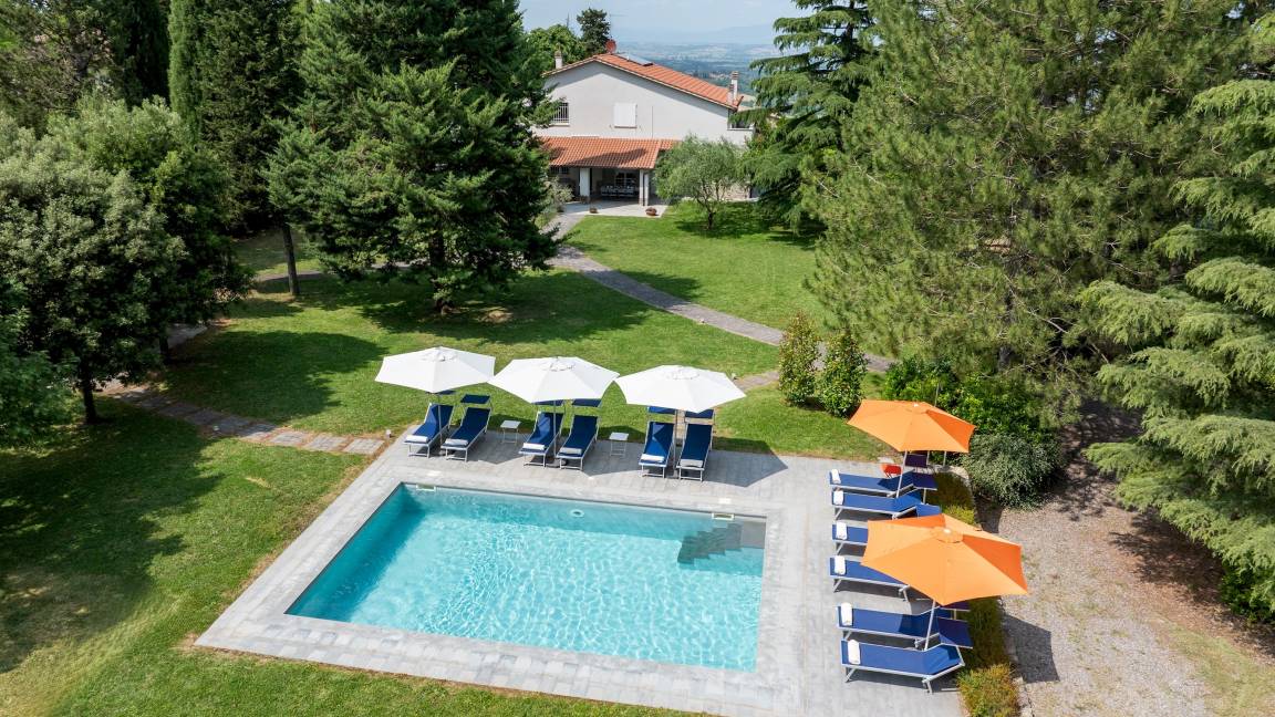 360 M² Villa ∙ 6 Slaapkamers ∙ 12 Gasten - Chiusi