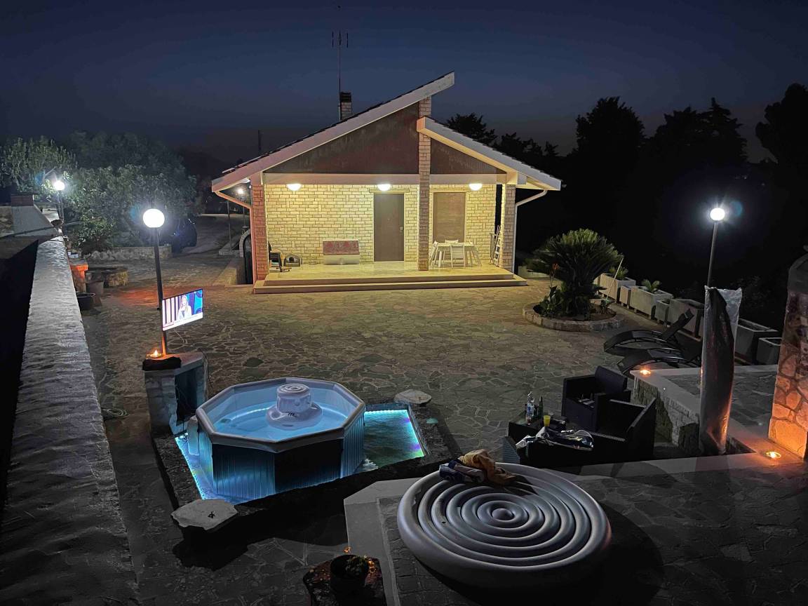 85 M² Huis ∙ 3 Slaapkamers ∙ 4 Gasten - Noci