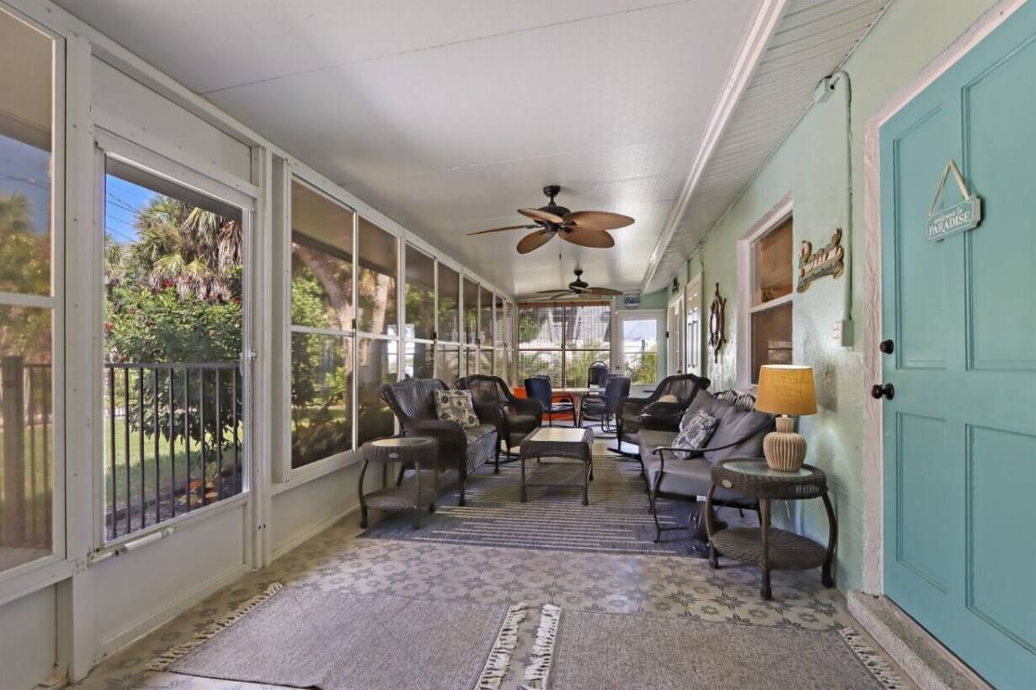 House ∙ 2 Bedrooms ∙ 6 Guests - Manasota Key, FL