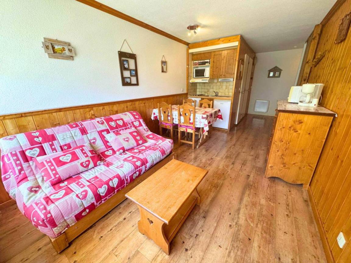 26 m&sup2; Studio 1 Schlafzimmer 4 G&auml;ste