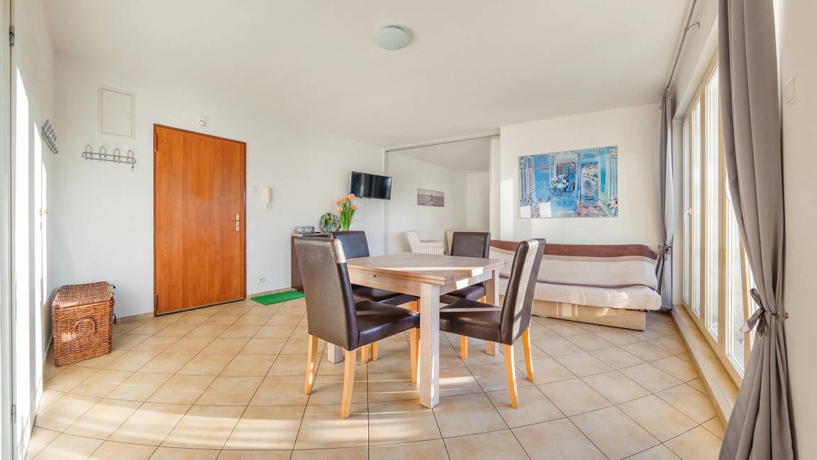 40 m² Ferienwohnung ∙ 1 Schlafzimmer ∙ 4 Gäste – Bild 4