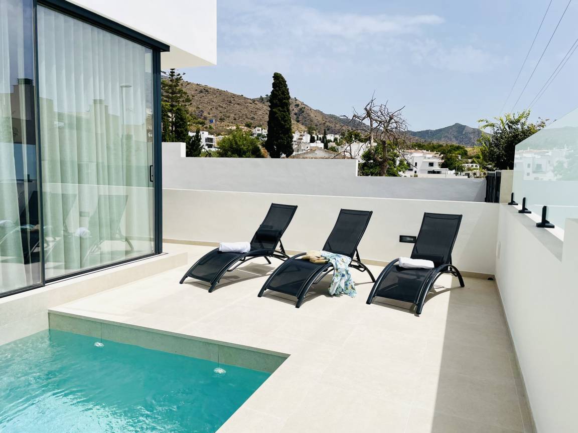 162 M² Apartment ∙ 3 Bedrooms ∙ 6 Guests - Frigiliana