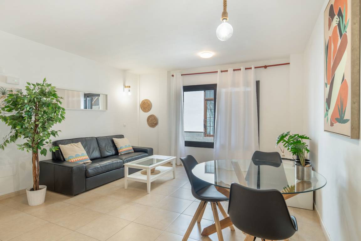 74 M² Apartment ∙ 2 Bedrooms ∙ 3 Guests - Arrecife