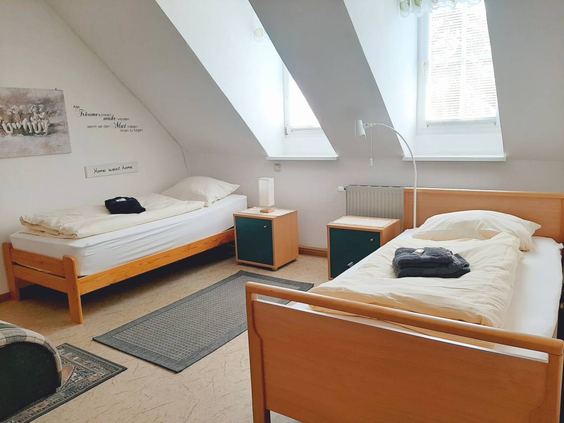 18 m² Privatzimmer ∙ 1 Schlafzimmer ∙ 2 Gäste – Bild 6