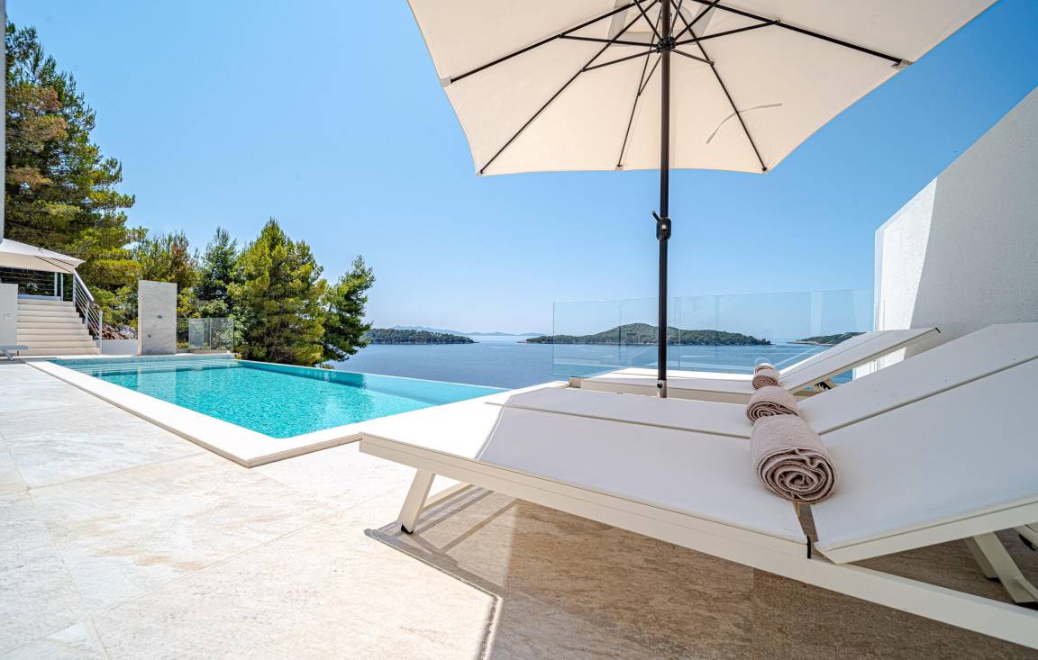 225 M² Maison De Vacances ∙ 4 Chambres ∙ 6 Personnes - Smokvica