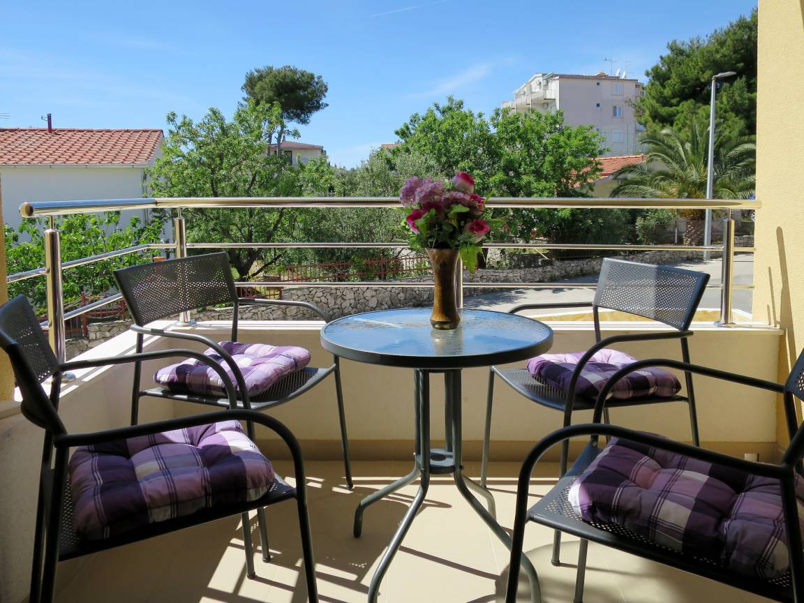 40 M² Ferienwohnung ∙ 1 Schlafzimmer ∙ 4 Gäste - Okrug Gornji