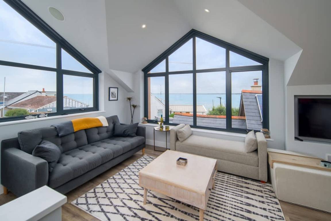 Ferienwohnung ∙ 4 Schlafzimmer ∙ 8 Gäste - Beaulieu