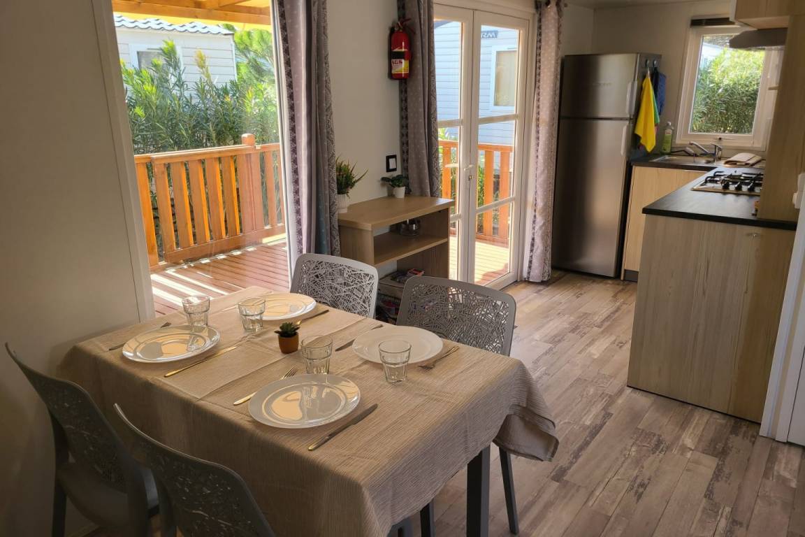 Bungalow ∙ 2 Bedrooms ∙ 6 Guests - Pyrenees