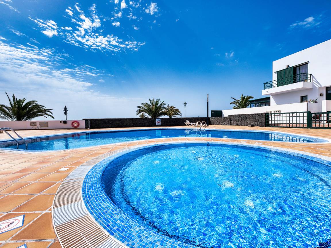 55 M² House ∙ 1 Bedroom ∙ 3 Guests - Costa Teguise