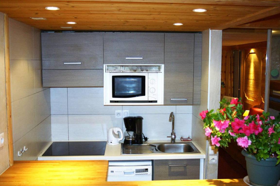 28 m² Studio ∙ 1 Schlafzimmer ∙ 4 Gäste – Bild 3