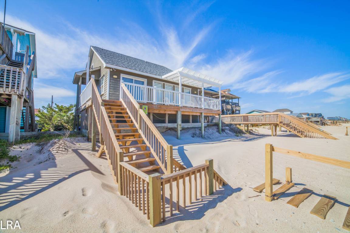 172 M² House ∙ 4 Bedrooms ∙ 10 Guests - Surf City, NC