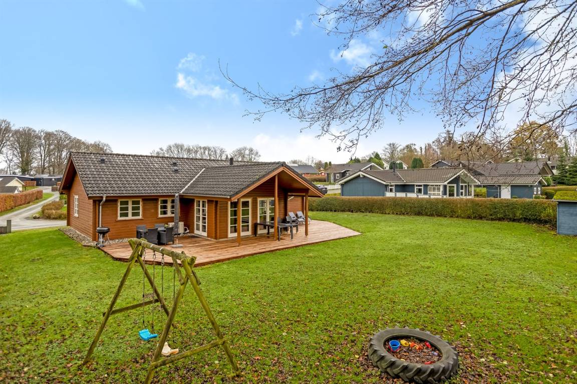 120 m² Ferienhaus ∙ 4 Schlafzimmer ∙ 8 Gäste – Bild 1