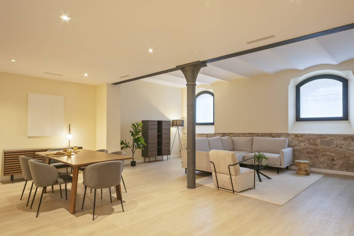 120 M² Apartamento ∙ 3 Habitaciones ∙ 6 Huéspedes - Sant Cugat del Vallès