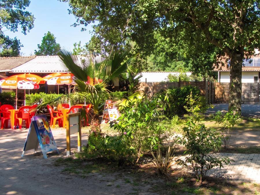 32 M² Mobilheim ∙ 3 Schlafzimmer ∙ 8 Gäste - Landes