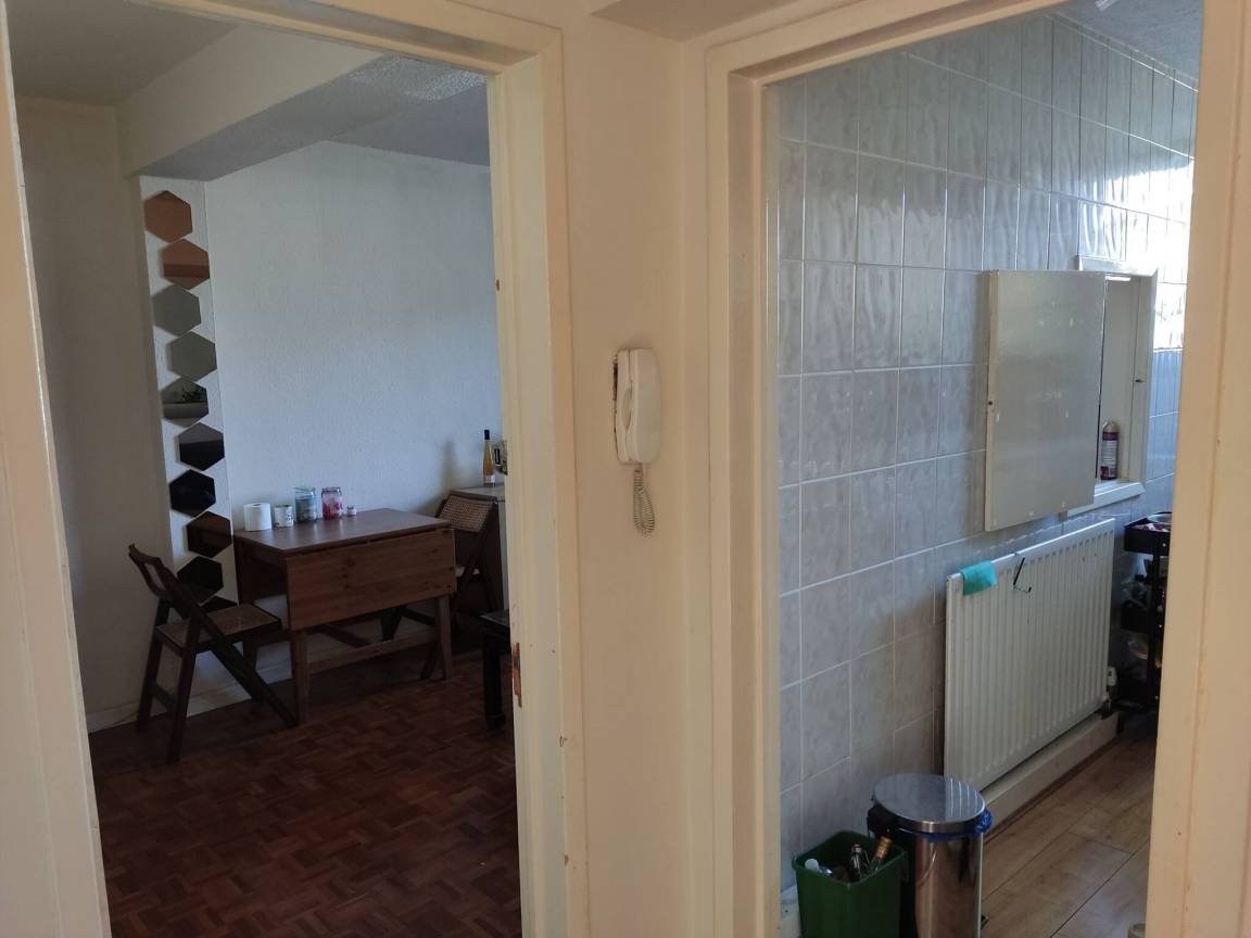 Dedicated room photo 5