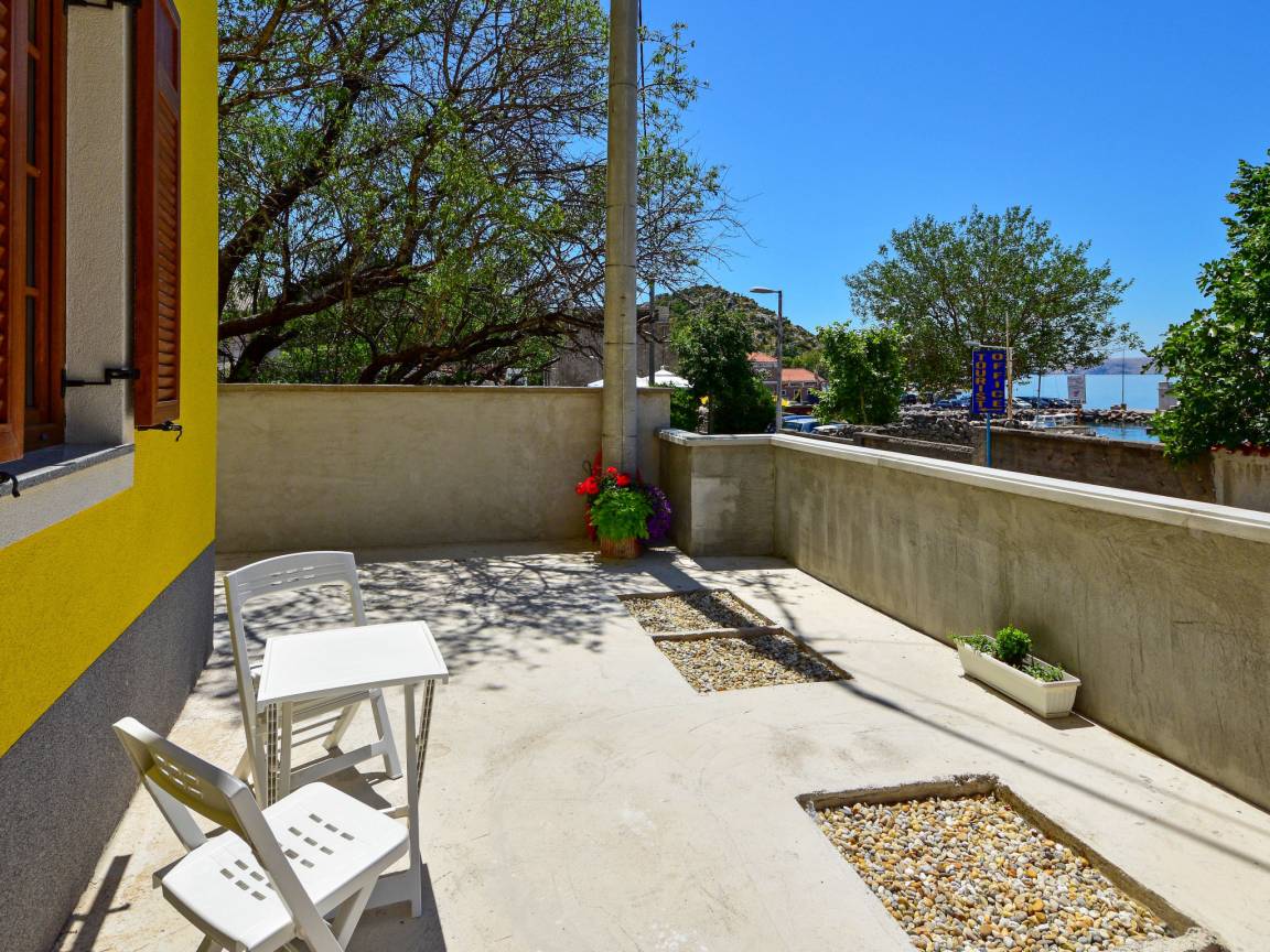 42 M² Apartment ∙ 1 Bedroom ∙ 4 Guests - Senj