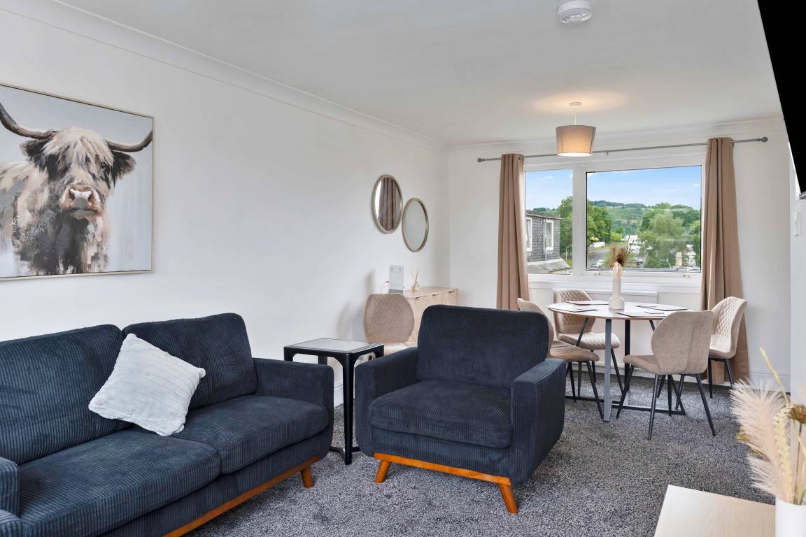 Apartment ∙ 3 Bedrooms ∙ 5 Guests - Hawick