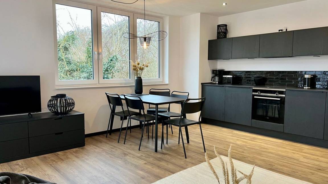62 M² Ferienwohnung ∙ 2 Schlafzimmer ∙ 2 Gäste - Hechthausen