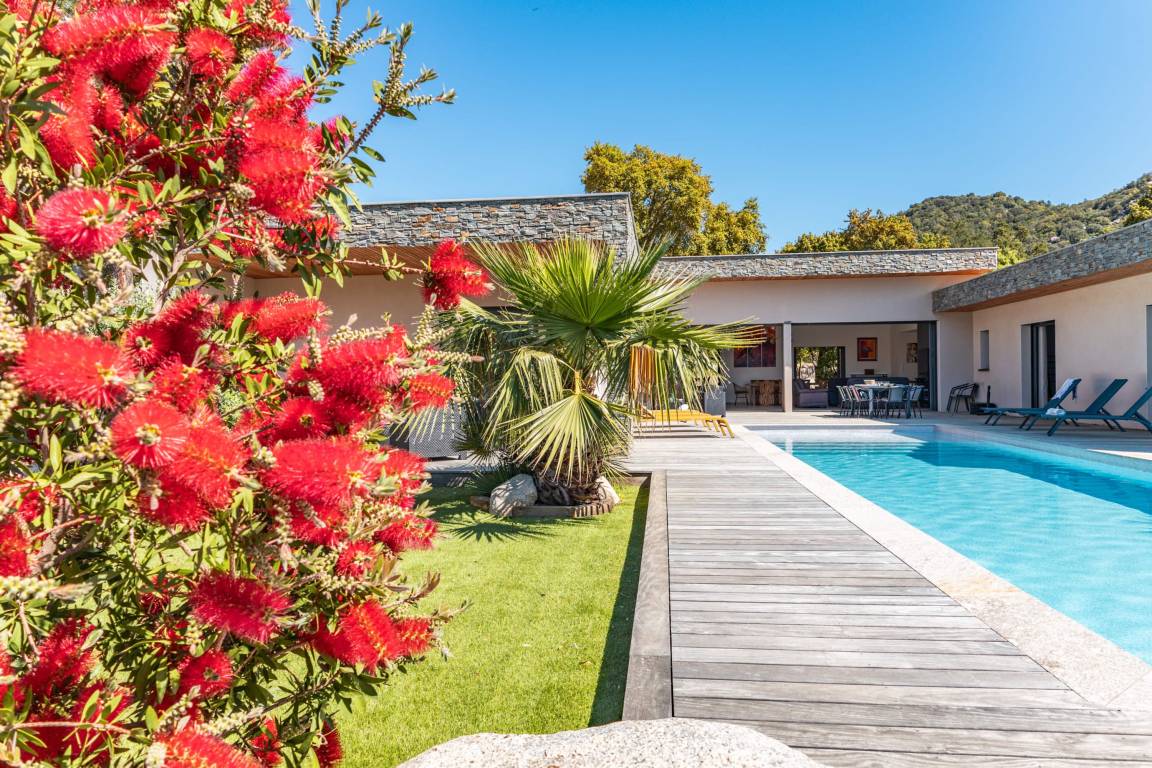 235 M² Appartamento Vacanza ∙ 5 Camere Da Letto ∙ 10 Ospiti - Lecci