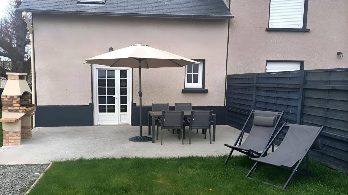 65 M² Ferienhaus ∙ 2 Schlafzimmer ∙ 4 Gäste - Fréhel