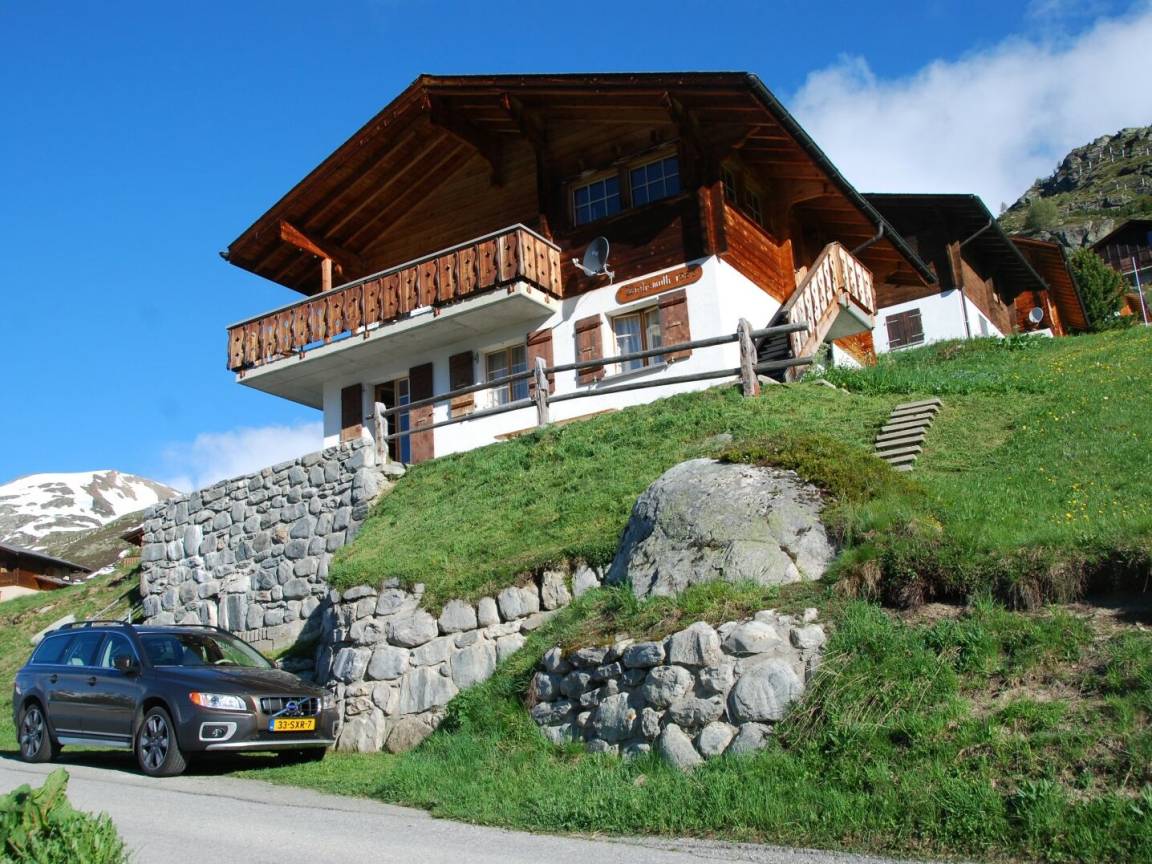 100 M² Chalet ∙ 4 Camere Da Letto ∙ 8 Ospiti - Blatten