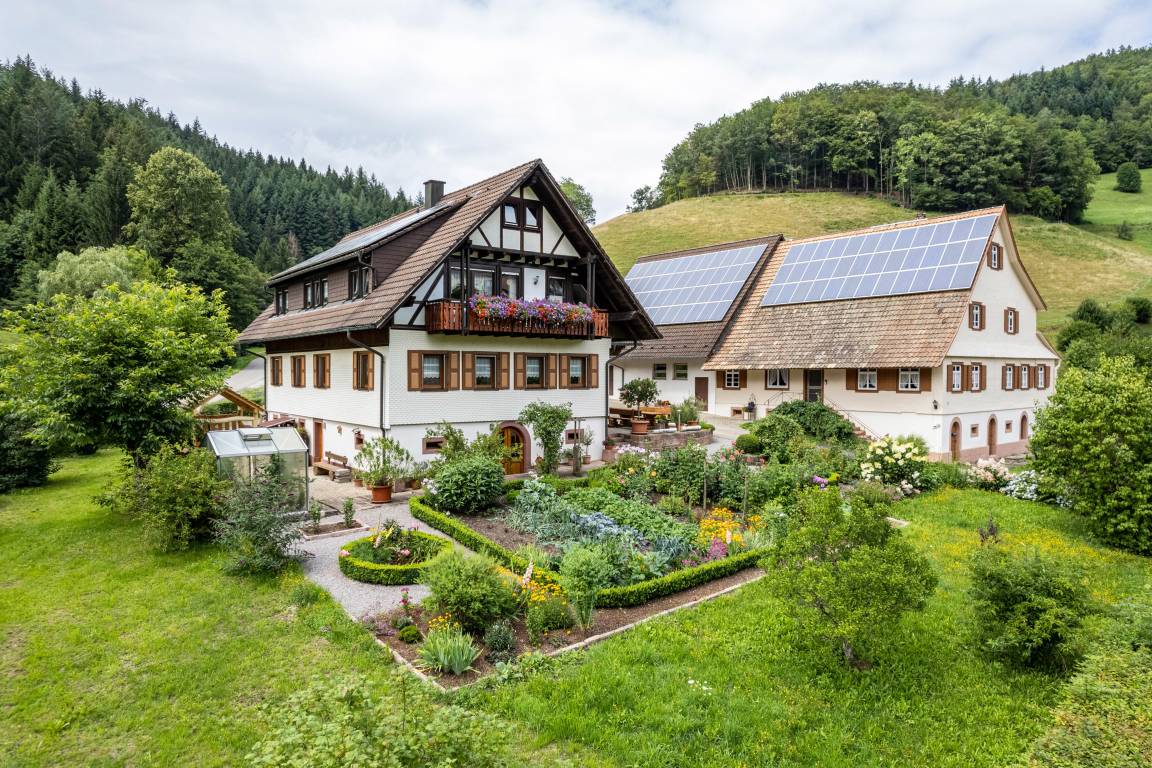 100 M² Ferienwohnung ∙ 3 Schlafzimmer ∙ 6 Gäste - Kniebis