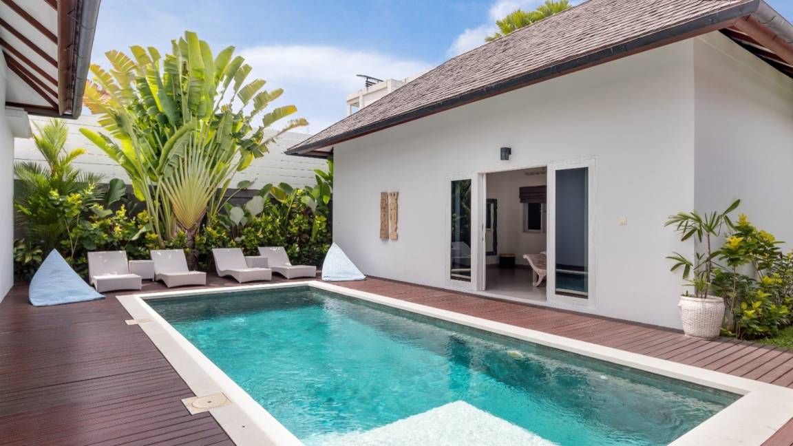 150 M² Villa ∙ 3 Bedrooms ∙ 6 Guests - Kuta