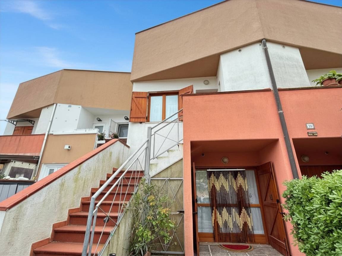 Apartment ∙ 2 Bedrooms ∙ 1 Guest - Ancona