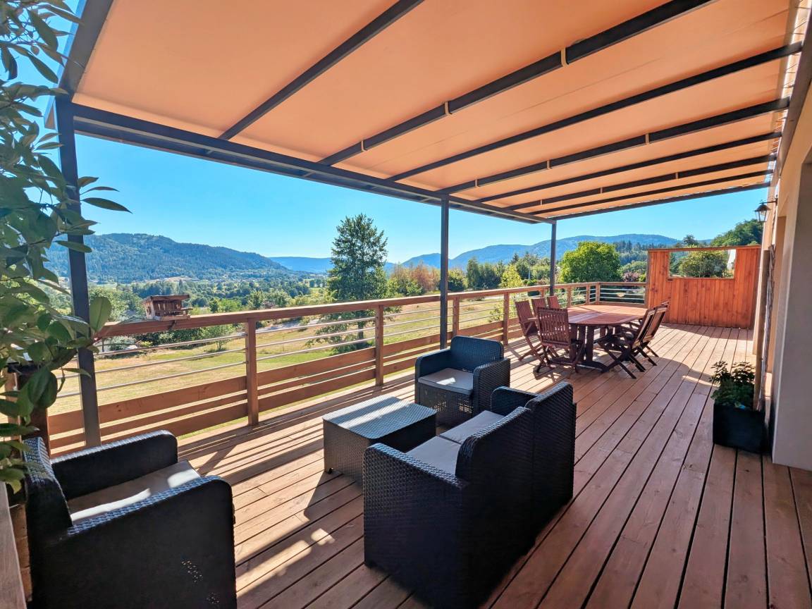 210 M² Cottage ∙ 5 Bedrooms ∙ 10 Guests - Alps