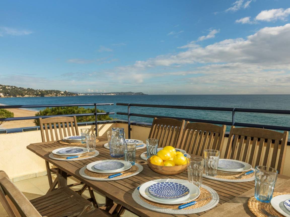 128 M² Apartamento ∙ 4 Habitaciones ∙ 8 Huéspedes - Platja d'Aro