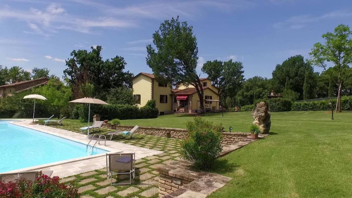 450 M² Ferienhaus ∙ 7 Schlafzimmer ∙ 14 Gäste - Anghiari