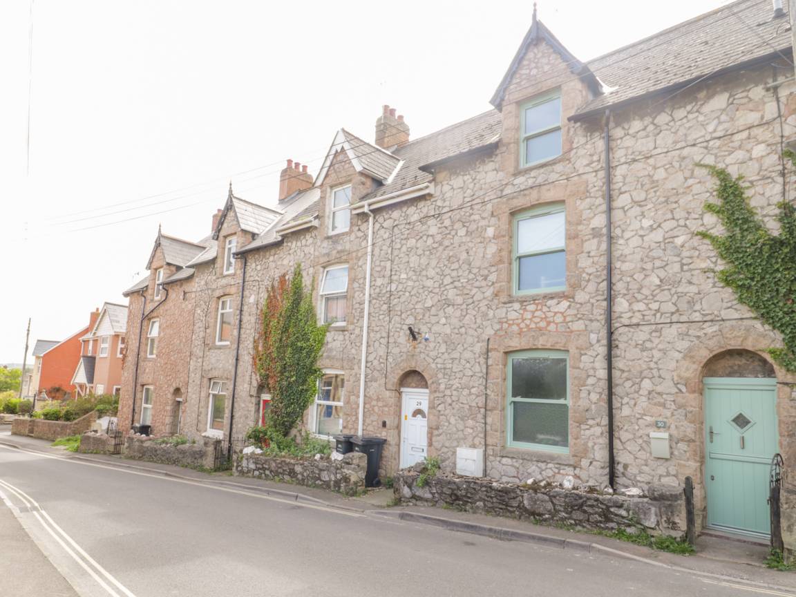 Cottage ∙ 4 Bedrooms ∙ 8 Guests - Watchet