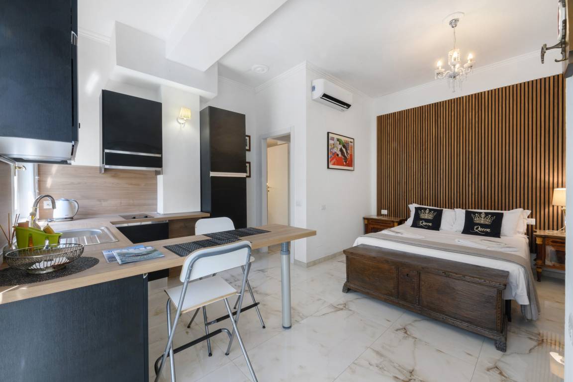 20 M² Monolocale ∙ 1 Camera Da Letto ∙ 2 Ospiti - Lecco