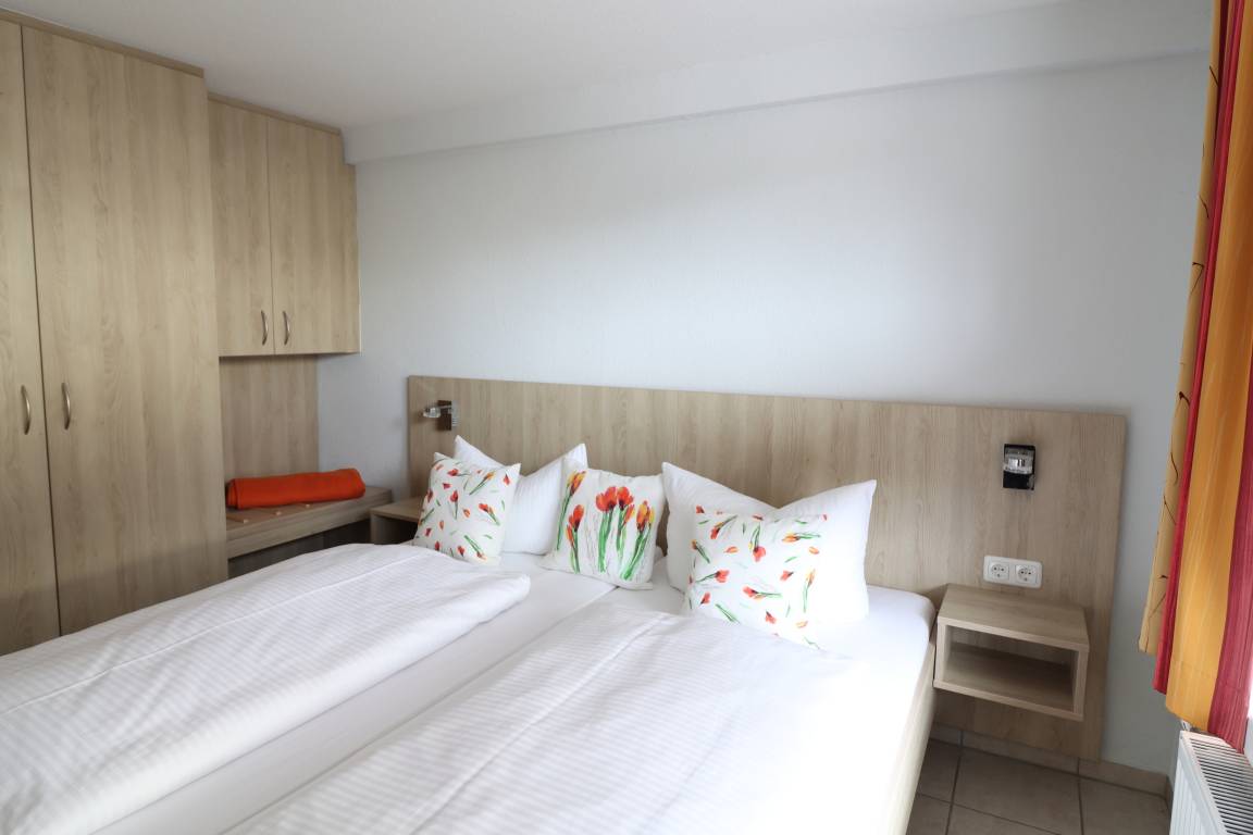75 m² Ferienwohnung ∙ 2 Schlafzimmer ∙ 4 Gäste – Bild 45