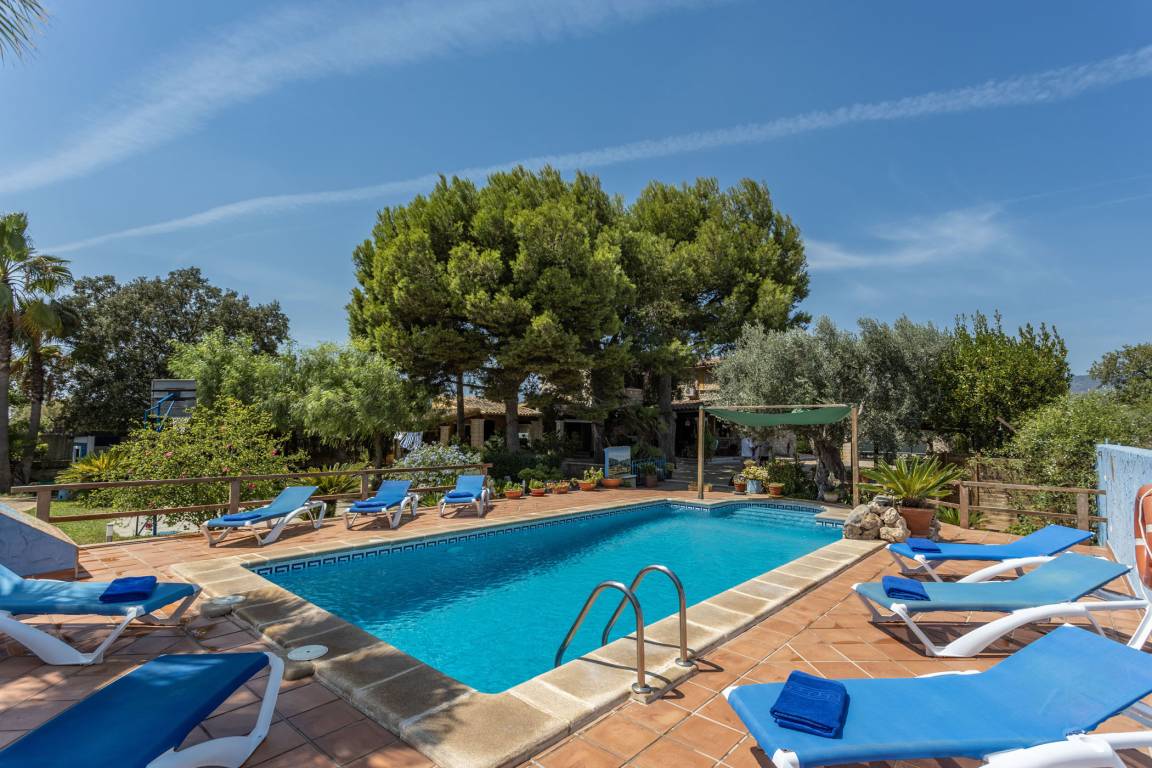 220 M² House ∙ 4 Bedrooms ∙ 8 Guests - Inca
