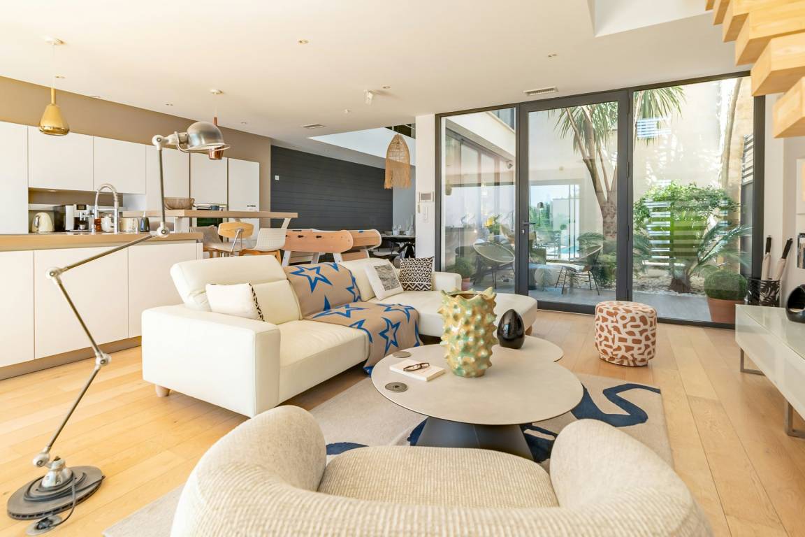 200 M² Huis ∙ 3 Slaapkamers ∙ 6 Gasten - Calvisson