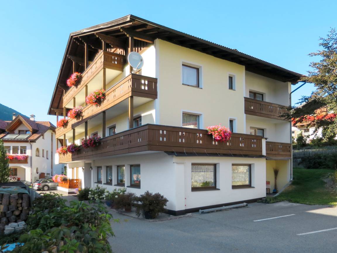 75 M² Ferienwohnung ∙ 3 Schlafzimmer ∙ 6 Gäste - Burgeis