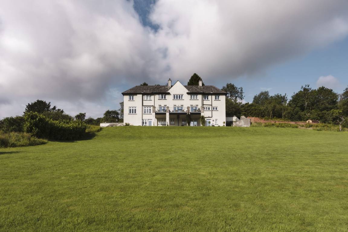 Apartment ∙ 6 Bedrooms ∙ 12 Guests - Windermere