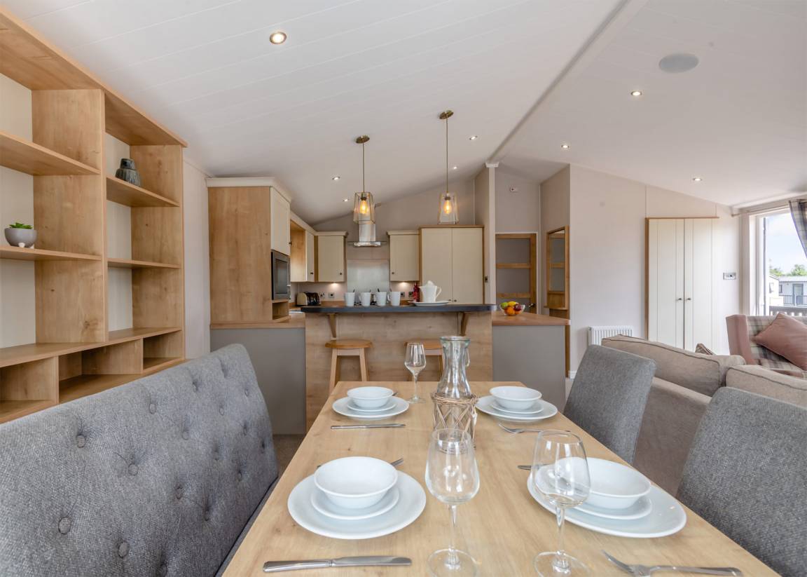 Chalet ∙ 2 Bedrooms ∙ 4 Guests - Shanklin