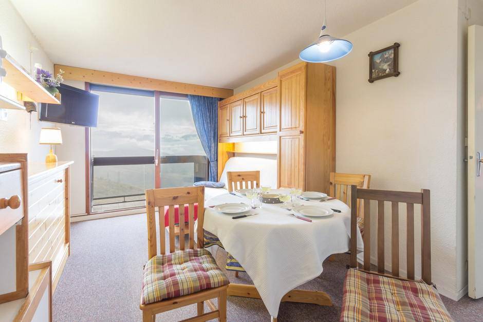 32 m² Ferienwohnung ∙ 1 Schlafzimmer ∙ 5 Gäste – Bild 1