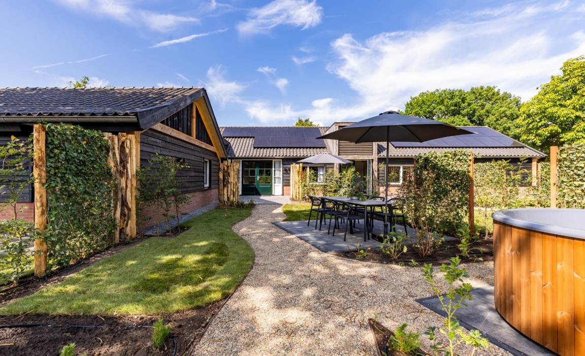 80 M² House ∙ 3 Bedrooms ∙ 6 Guests - Ede