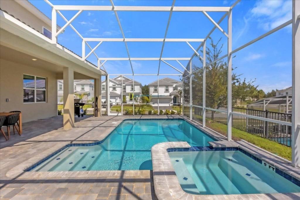 Villa ∙ 9 Bedrooms ∙ 24 Guests - Florida