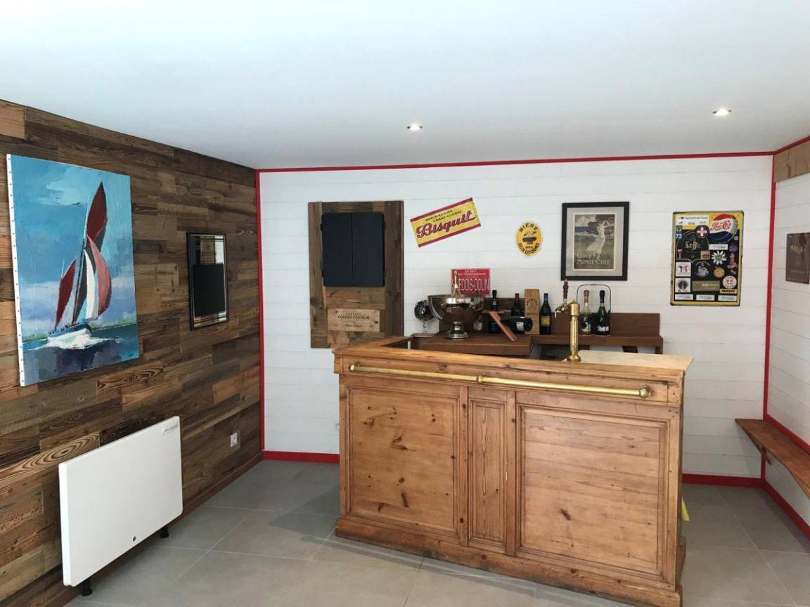 200 m&sup2; Chalet 4 Schlafzimmer 12 G&auml;ste