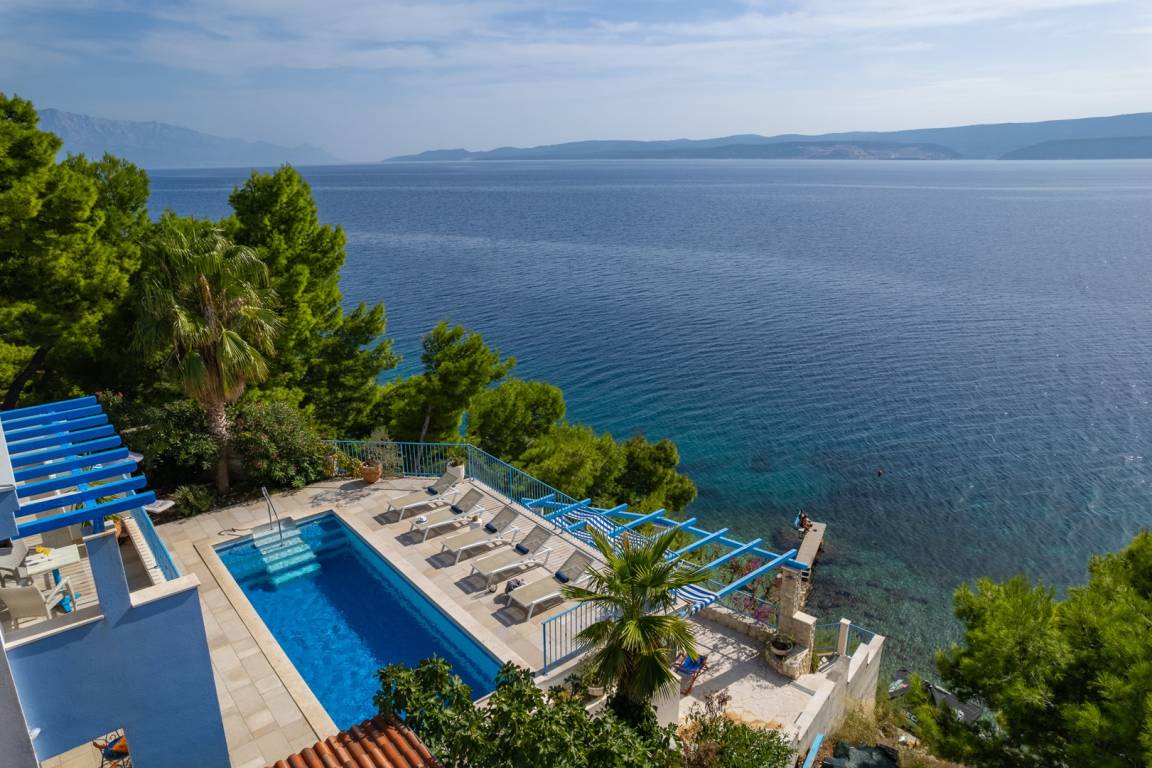 200 M² Villa ∙ 5 Bedrooms ∙ 10 Guests - Omiš