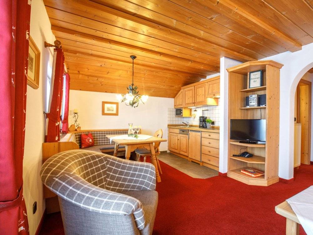 55 M² Ferienwohnung ∙ 1 Schlafzimmer ∙ 4 Gäste - Ruhpolding