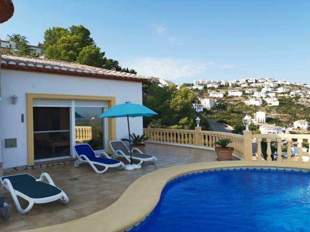 100 M² Villa ∙ 2 Slaapkamers ∙ 4 Gasten - Pego