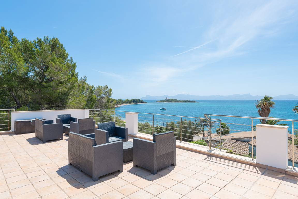 140 M² Villa ∙ 4 Habitaciones ∙ 8 Huéspedes - Alcudia